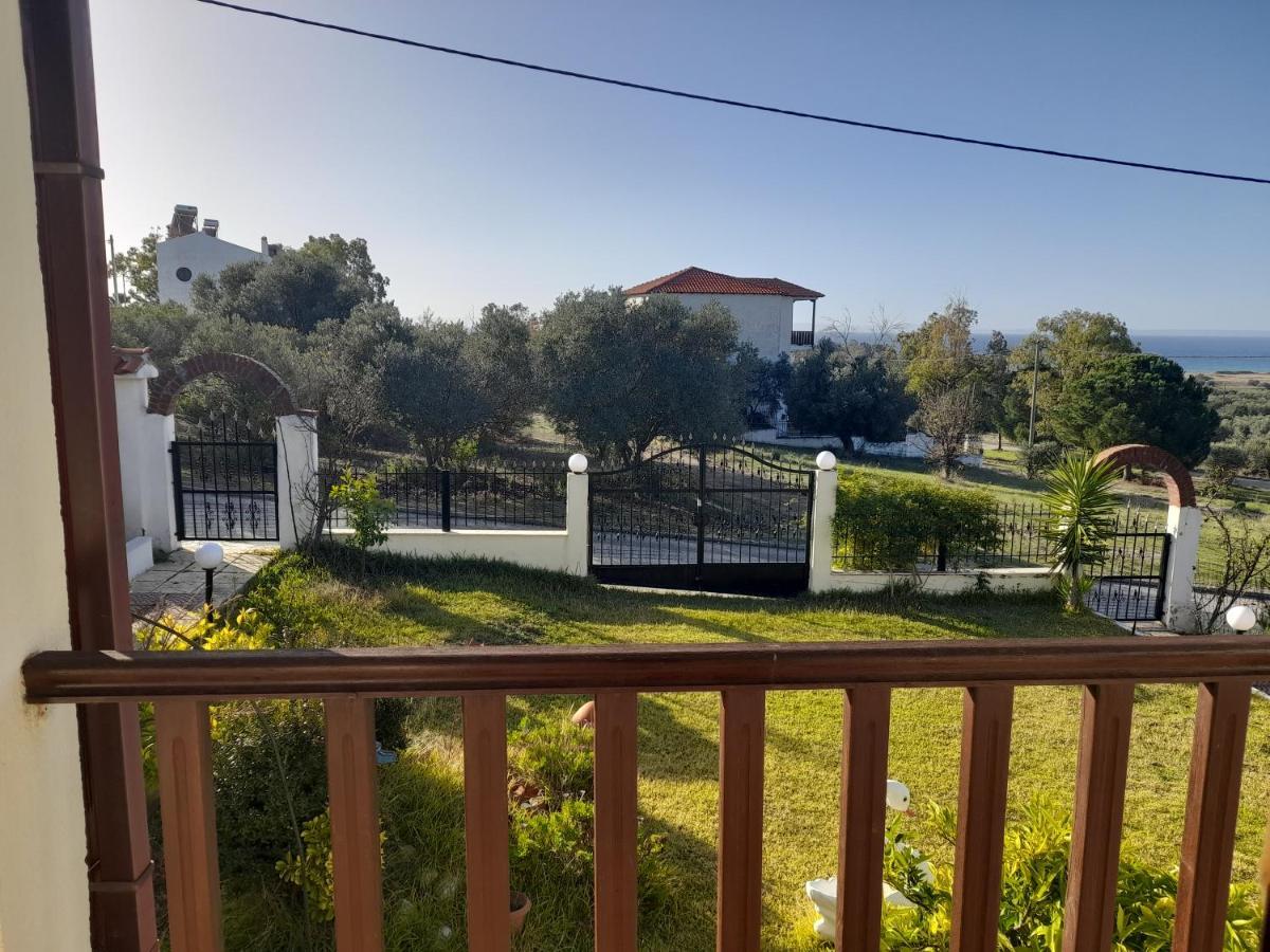 Apartments Giannis Metamorfosi  Exterior photo